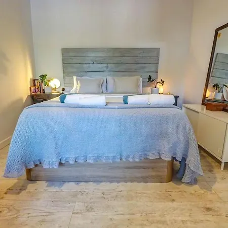 Simba By Hello Homes